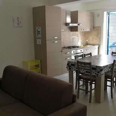 White & Blue Apartment Lido di Noto Buitenkant foto