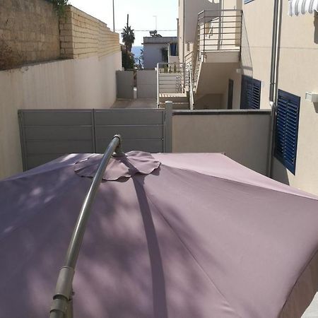 White & Blue Apartment Lido di Noto Buitenkant foto