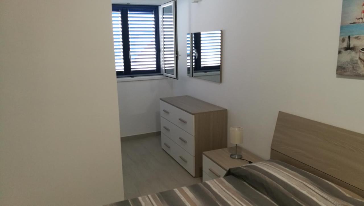 White & Blue Apartment Lido di Noto Buitenkant foto